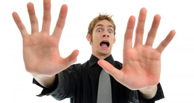 Algunos errores muy frecuentes en redes sociales_750x400 errores a evitar en redes sociales